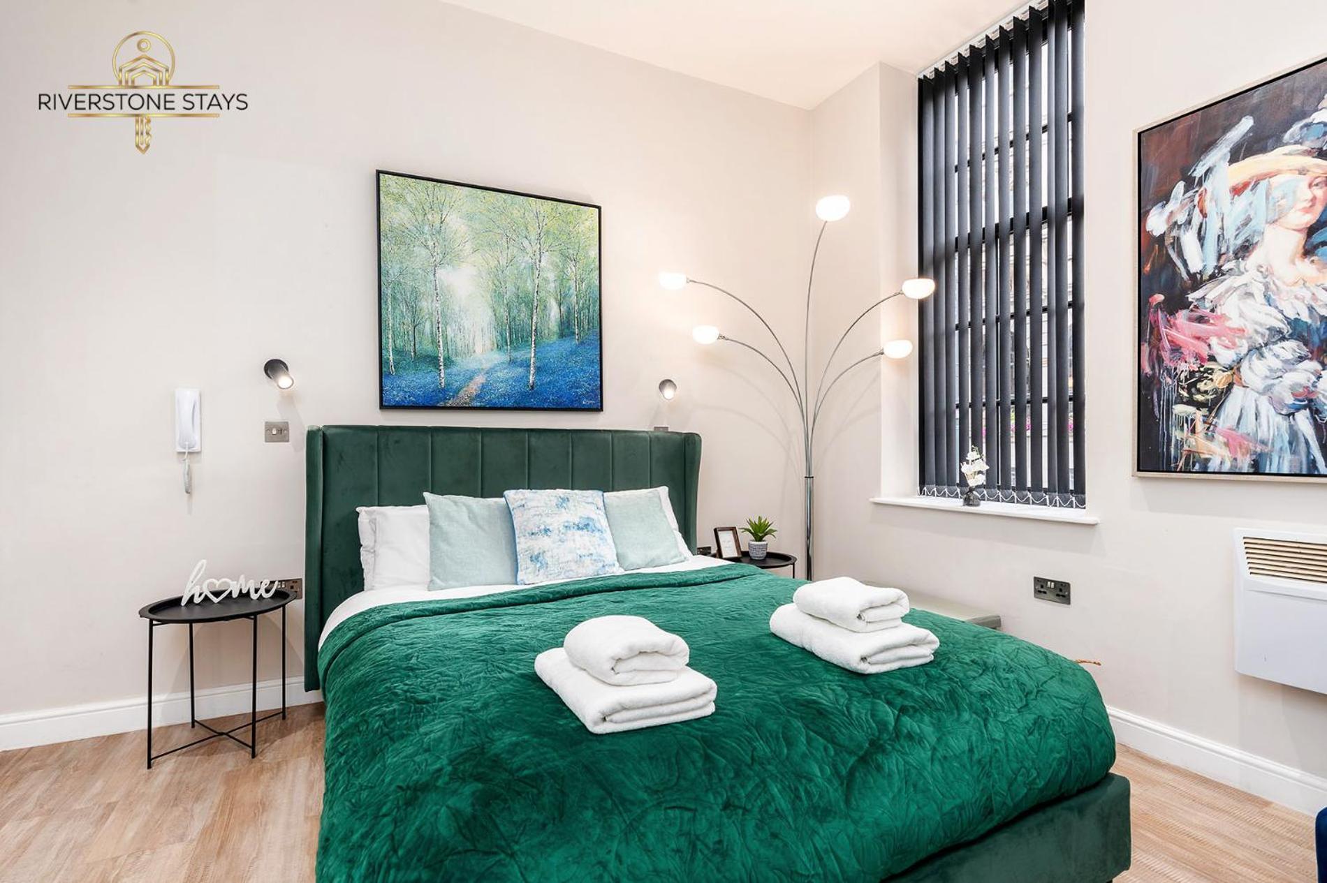 Beautiful Apartment & Central Location & King Size Bed Leeds  Exterior foto