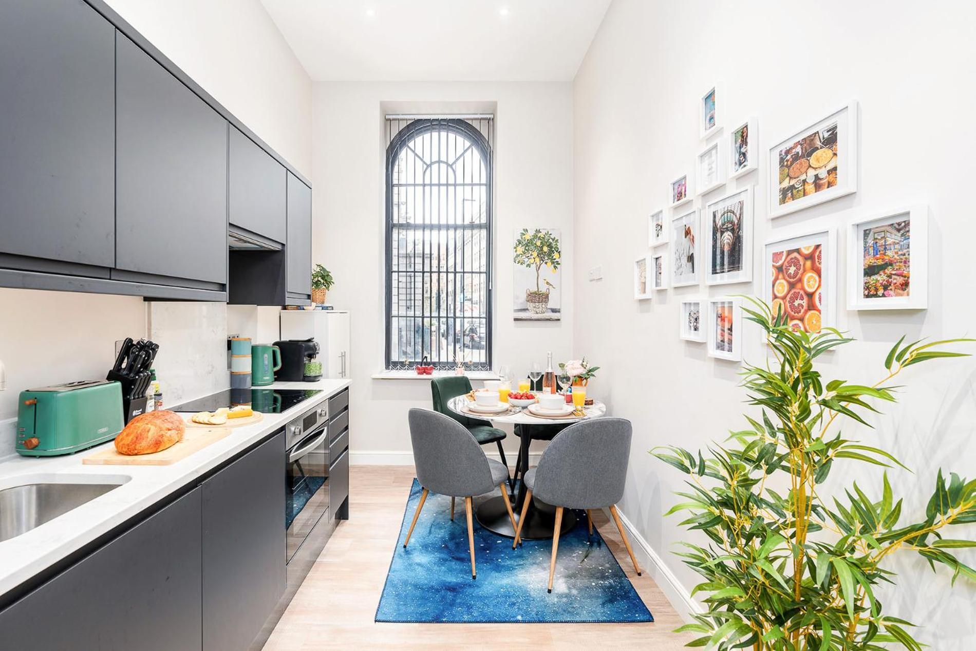 Beautiful Apartment & Central Location & King Size Bed Leeds  Exterior foto